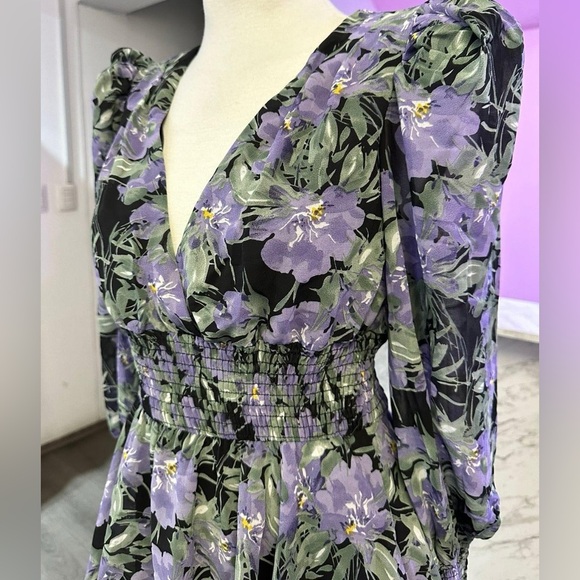 Boho Tiered Ruffle Layer Floral Mini Dress (medium) - Picture 11 of 12